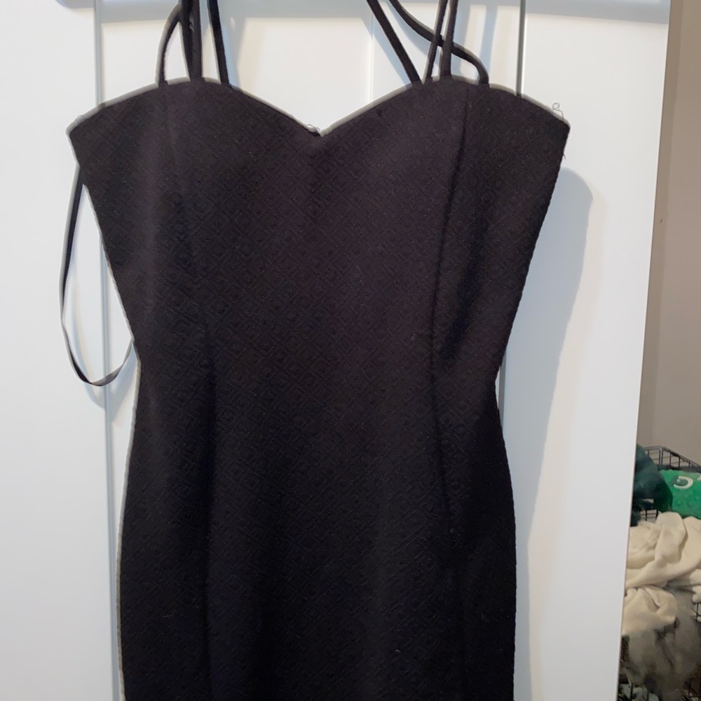 Fitted black dress